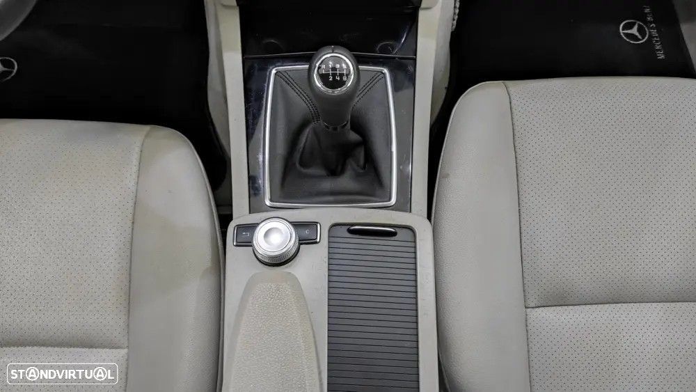Mercedes-Benz C 220 CDi Avantgarde BE Start/Stop - 29