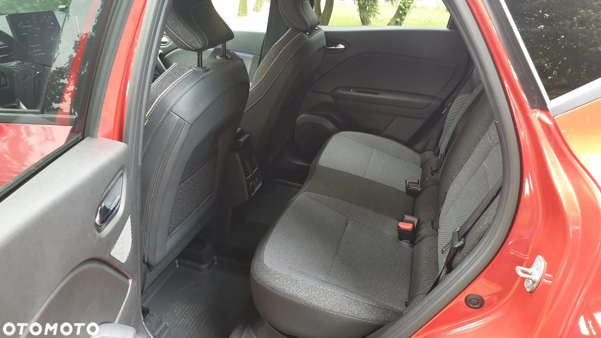 Renault Captur - 22