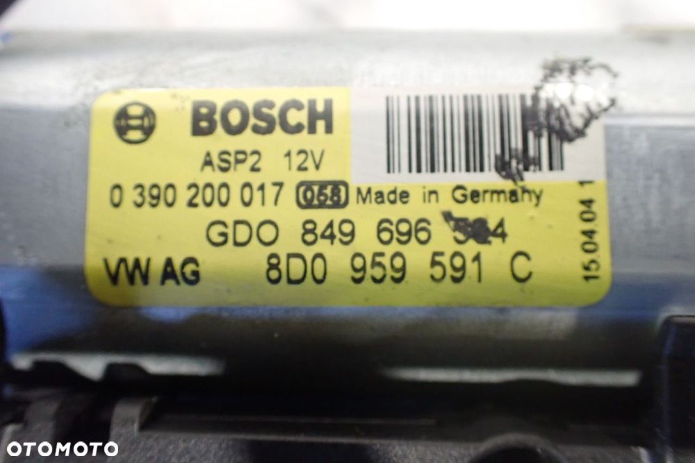 SILNICZEK SZYBERDACHU VOLKSWAGEN TOUAREG 5.0 8D0959591C - 4