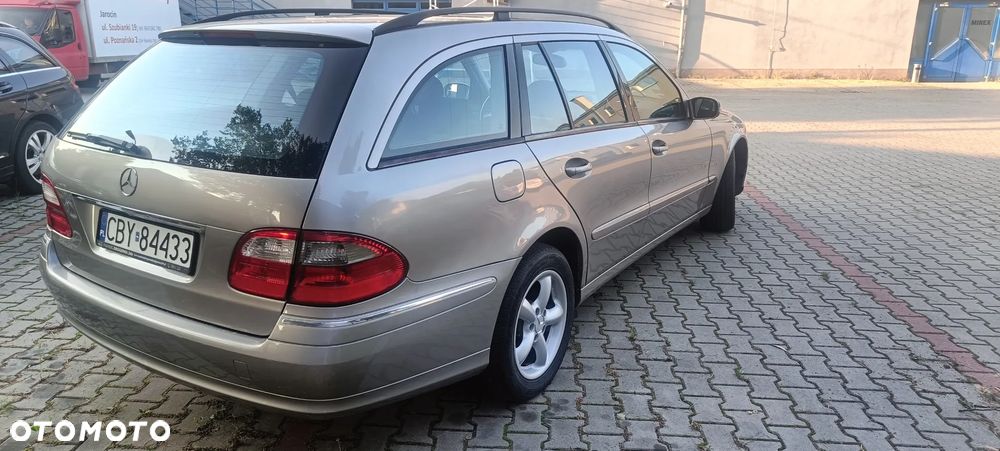Mercedes-Benz Klasa E - 9