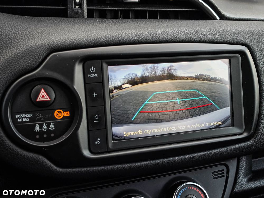 Toyota Yaris 1.5 Active - 31