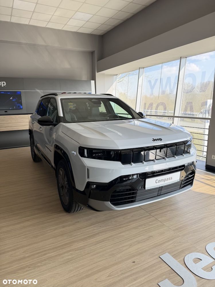 Jeep Compass 1.2 T3 mHEV First Edition FWD DCT - 1