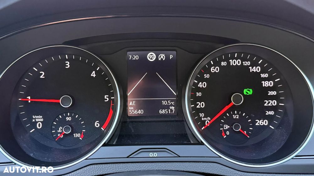 Volkswagen Passat 2.0 TDI DSG Advance - 22