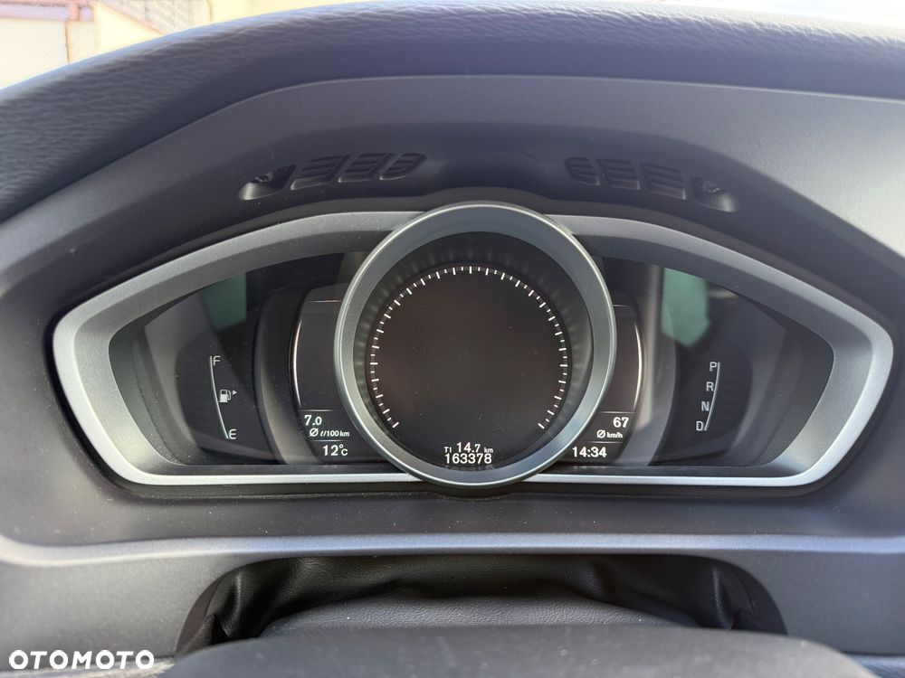 Volvo V40 Cross Country T3 Geartronic Momentum - 16