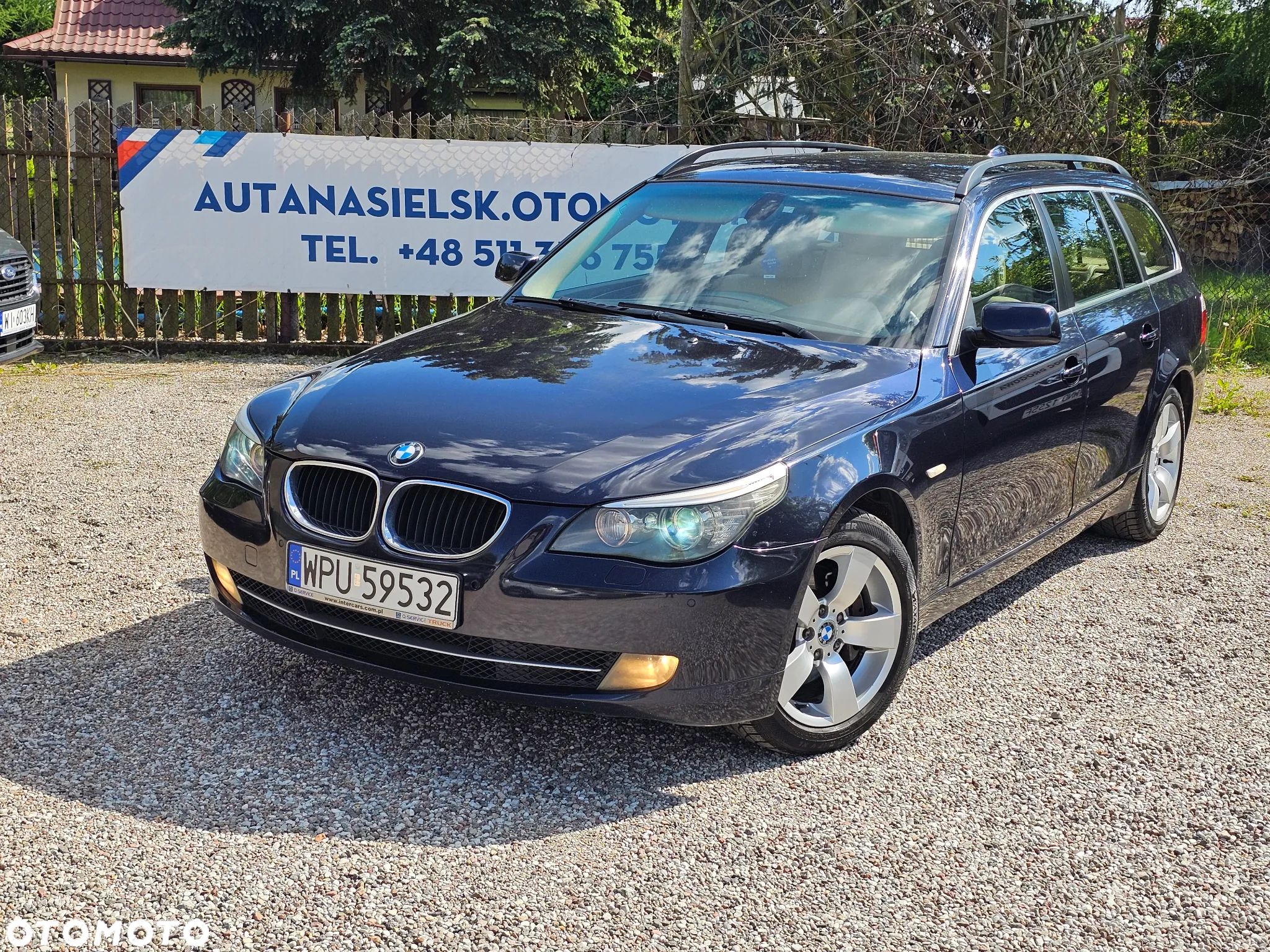 BMW Seria 5 530d xDrive Touring - 12