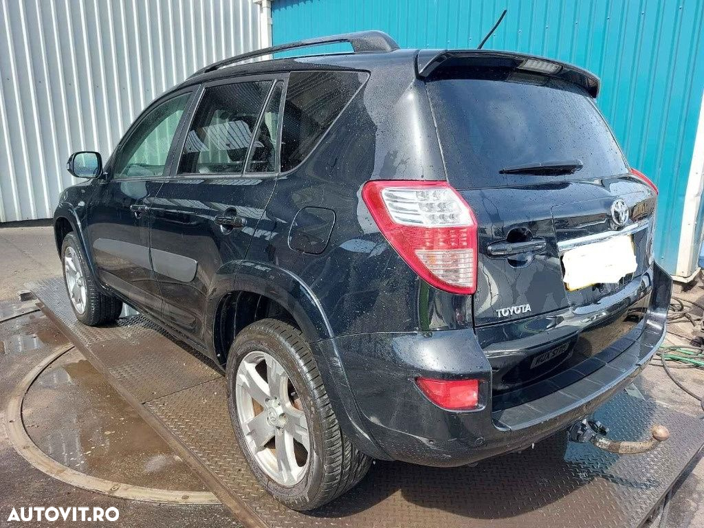 Set fete usi Toyota RAV 4 2010 SUV 2.2 2ADFHV 150Hp - 6