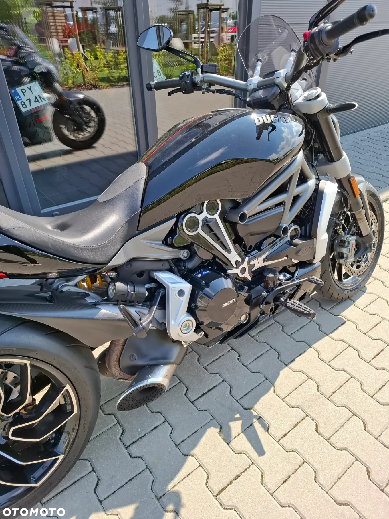 Ducati Diavel - 16