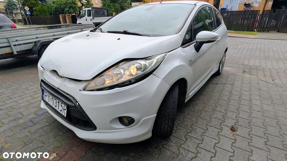 Ford Fiesta 1.4 TDCI Futura - 4