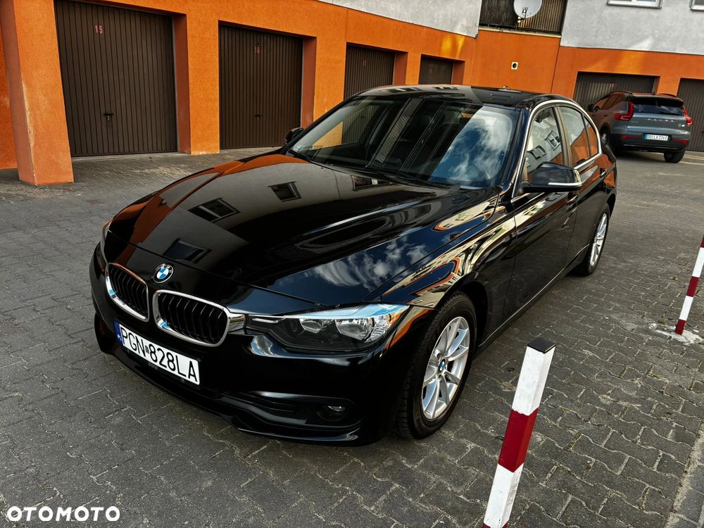 BMW Seria 3 318d - 2