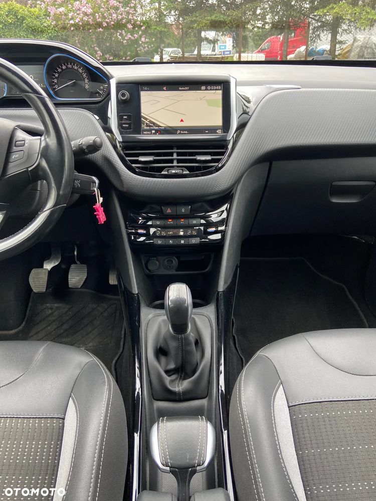 Peugeot 2008 - 23