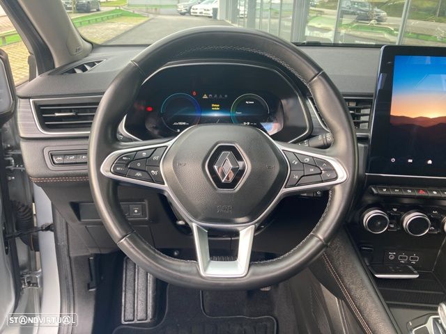 Renault Captur E-TECH 160 TECHNO - 18