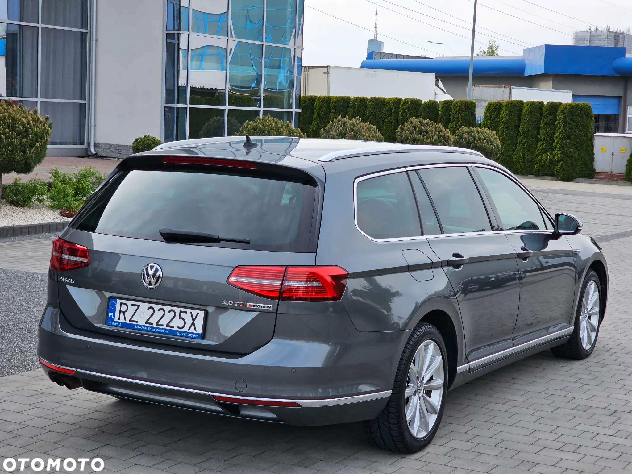 Volkswagen Passat 2.0 TDI BMT 4Mot Highline DSG - 28
