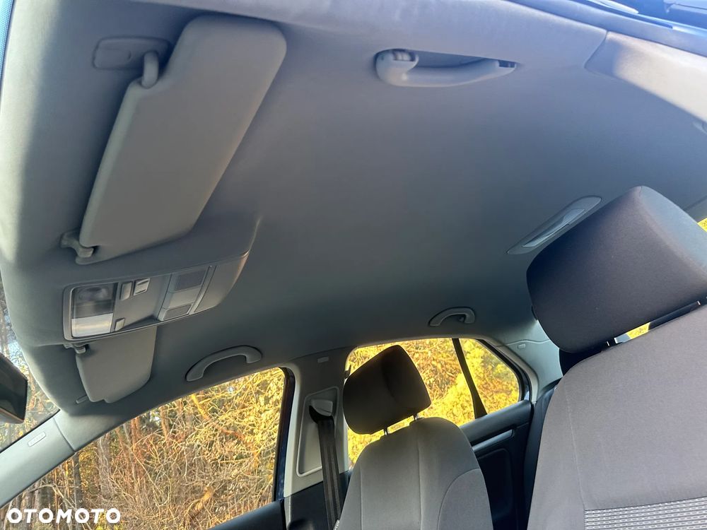 Volkswagen Jetta - 22