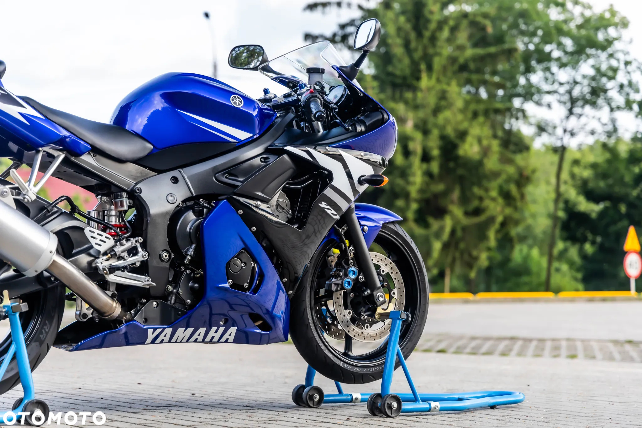 Yamaha R6 - 9