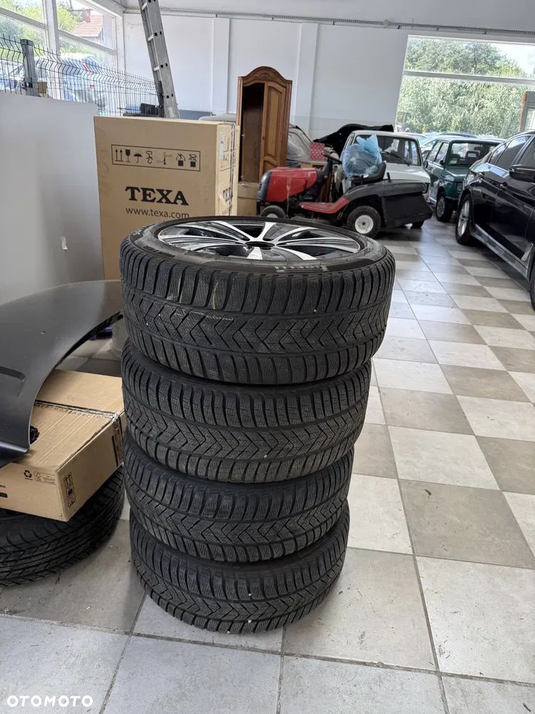 Mercedes-Benz Klasa E - 20