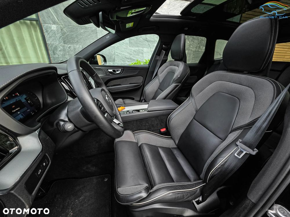 Volvo XC 60 T6 Plug-In Hybrid AWD Inscription - 15