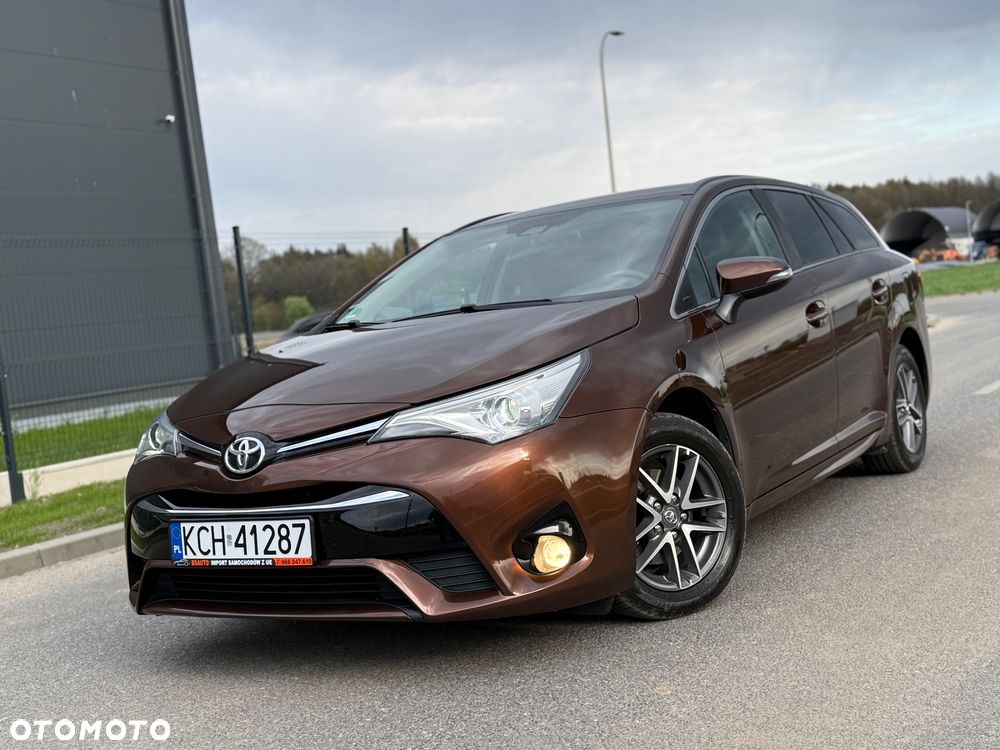 Toyota Avensis Touring Sports 1.8 Edition S+ - 3