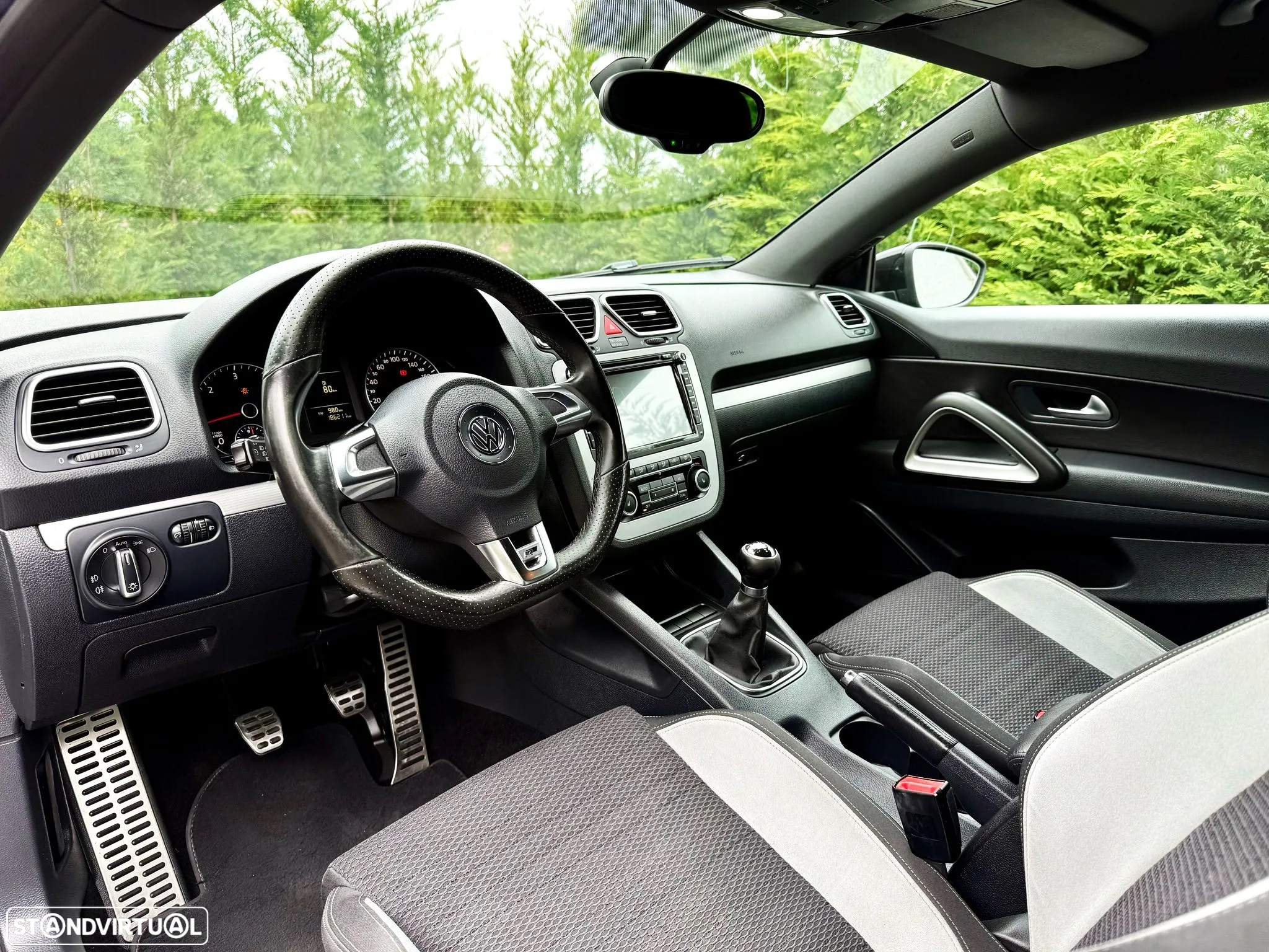 VW Scirocco 2.0 TDI R-Line - 17