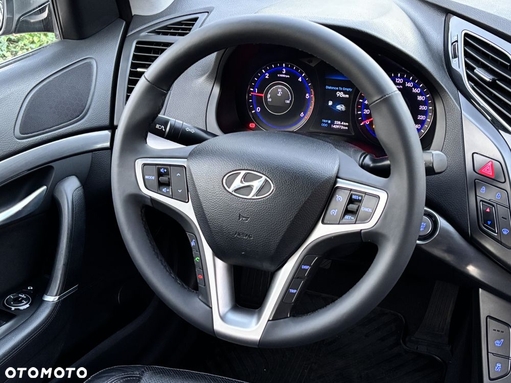 Hyundai i40 i40cw 1.7 CRDi blue Style - 13
