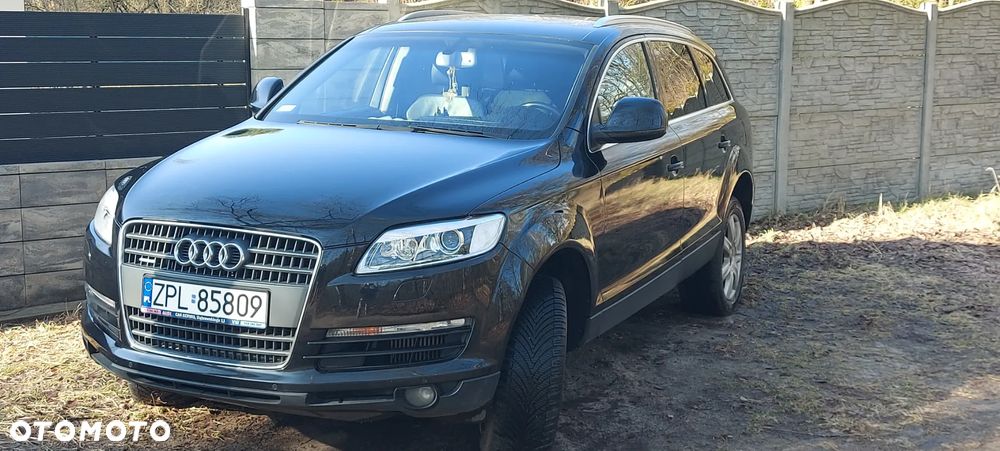 Audi Q7 - 4