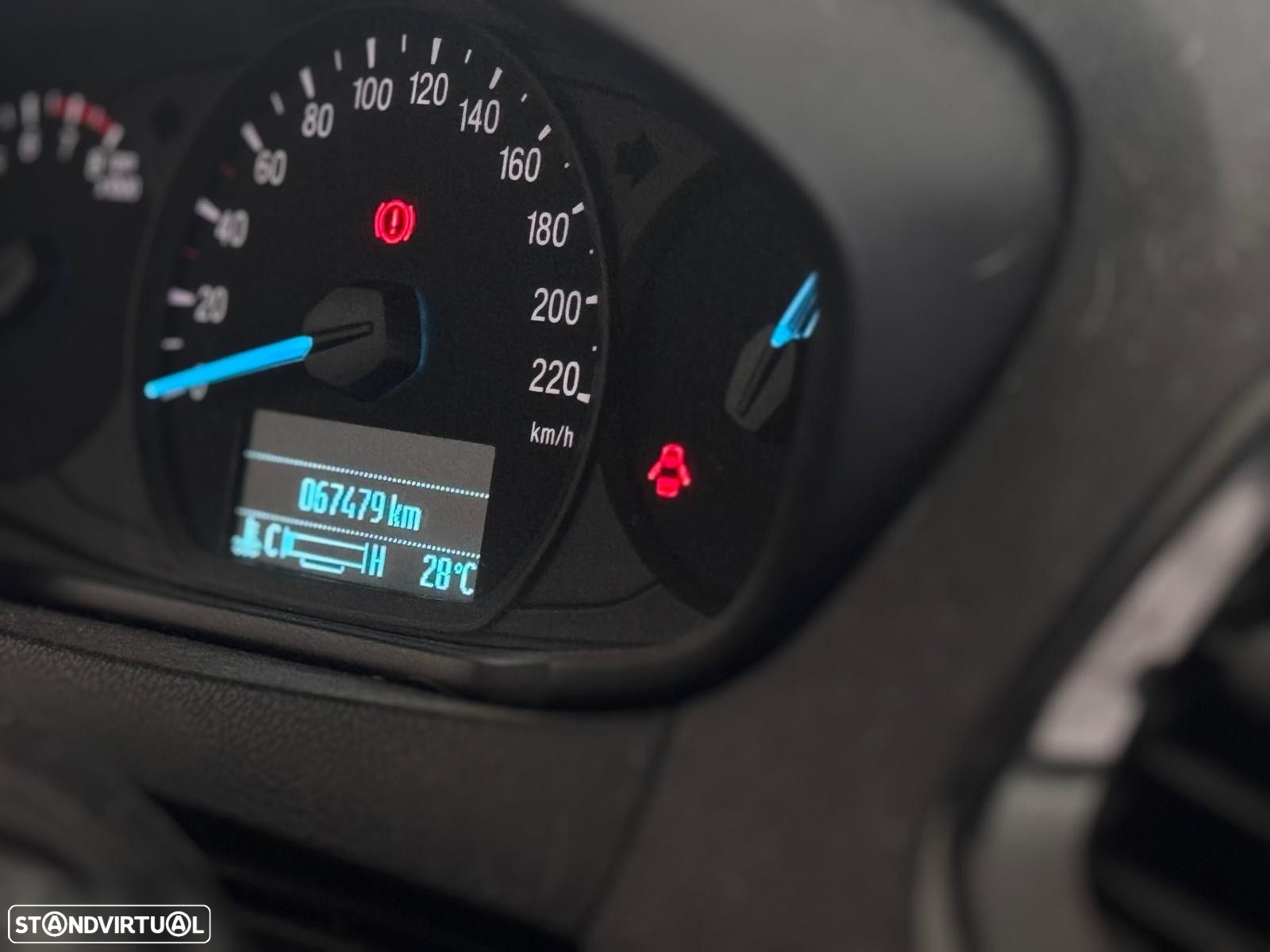 Ford KA+ - 6