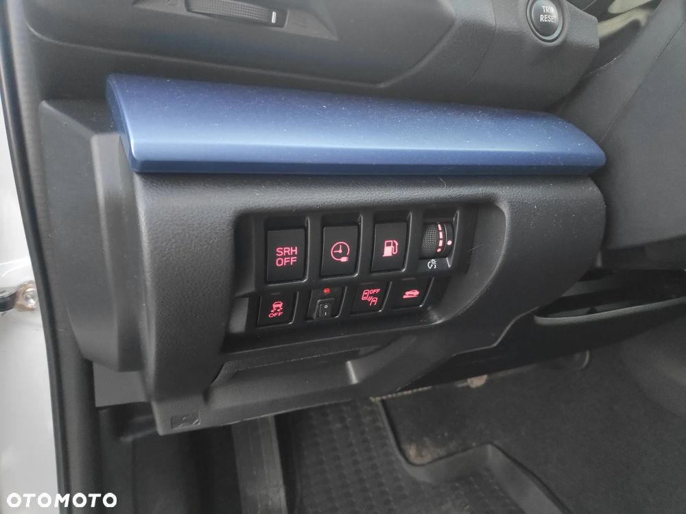 Subaru XV 2.0ie Lineartronic Platinum - 28