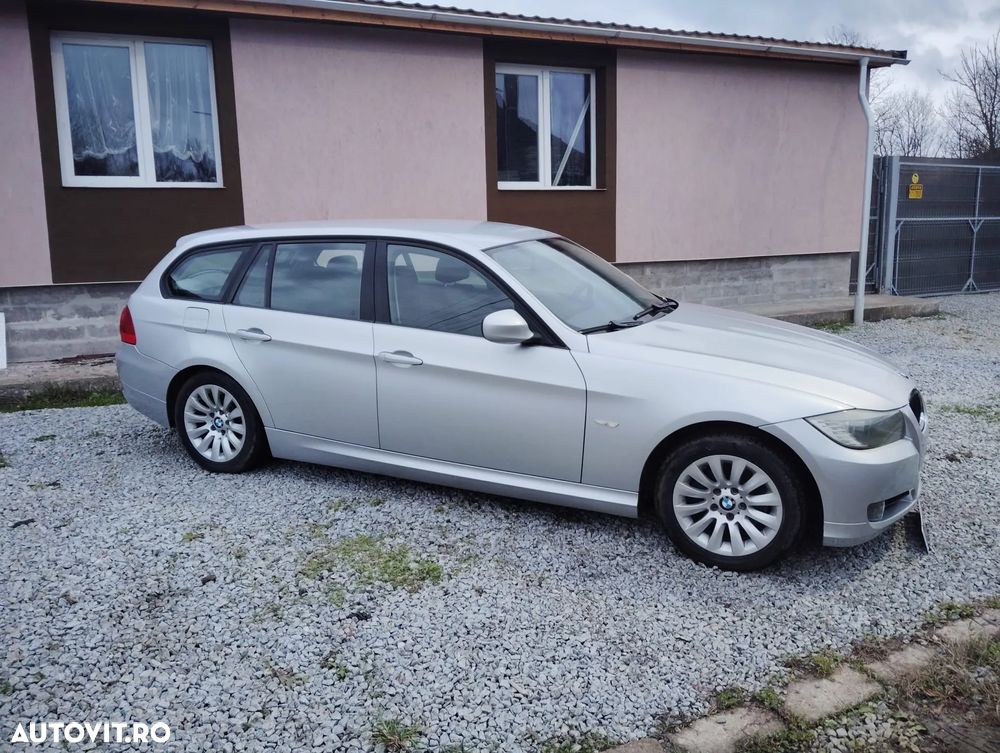 BMW Seria 3 320d DPF Touring Blue Performance Edition Fleet - 3