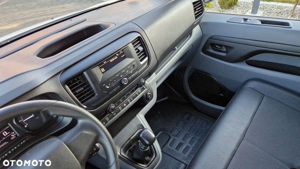 Opel Vivaro - 14