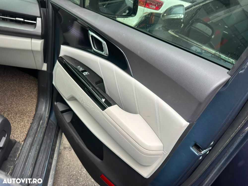 KIA Carnival 2021 — imagine 34