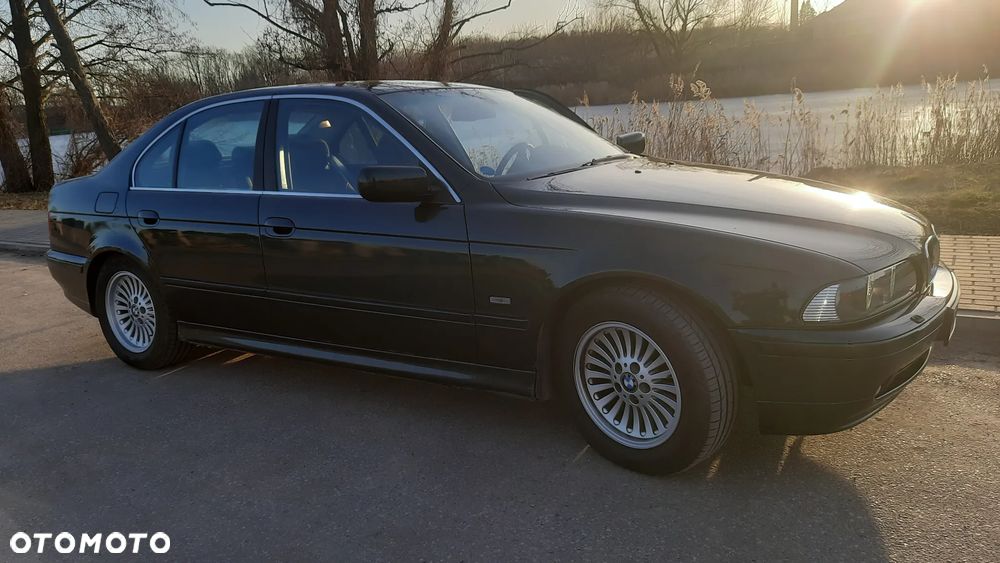 BMW Seria 5 - 38