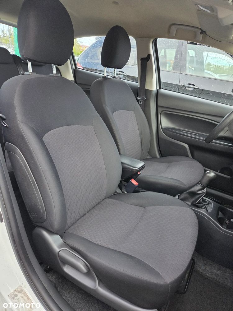Mitsubishi Space Star 1.0 Diamant - 21