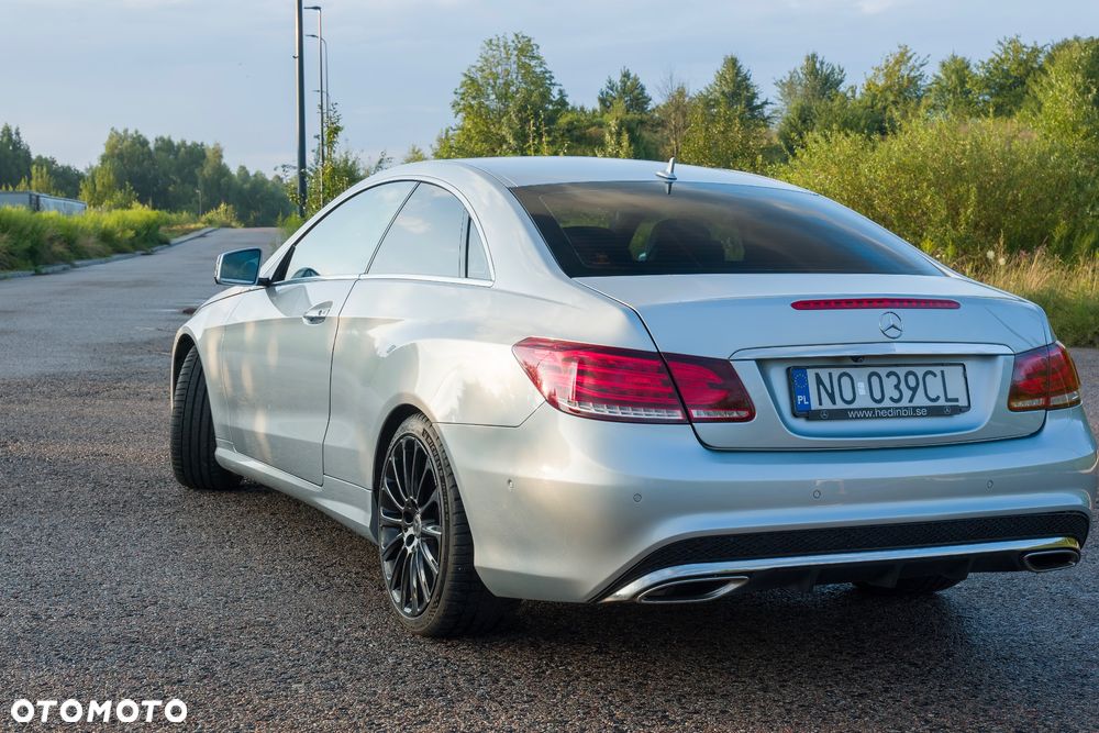 Mercedes-Benz Klasa E 250 7G-TRONIC Sport Edition - 4