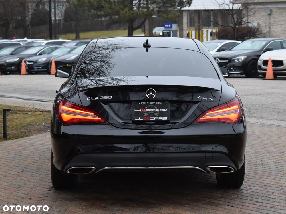 Mercedes-Benz CLA 250 4-Matic Sport - 8