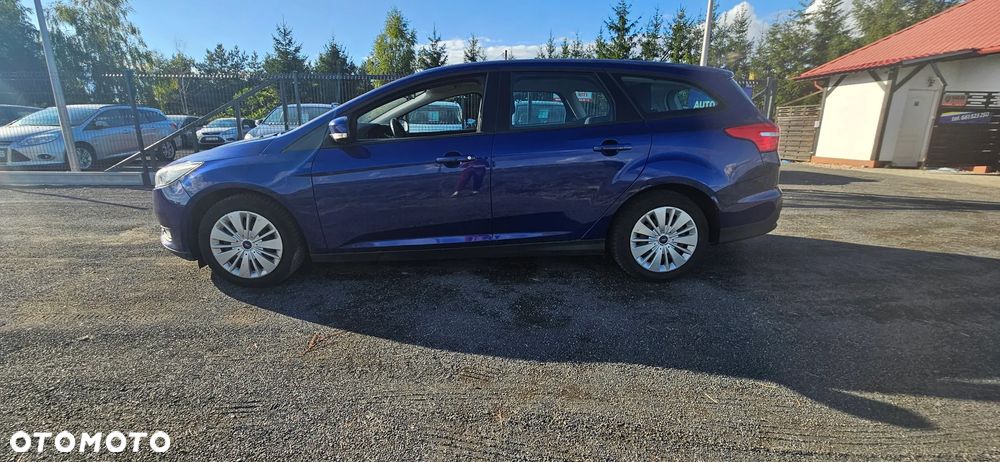 Ford Focus 1.5 TDCi DPF Start-Stopp-System Trend - 9