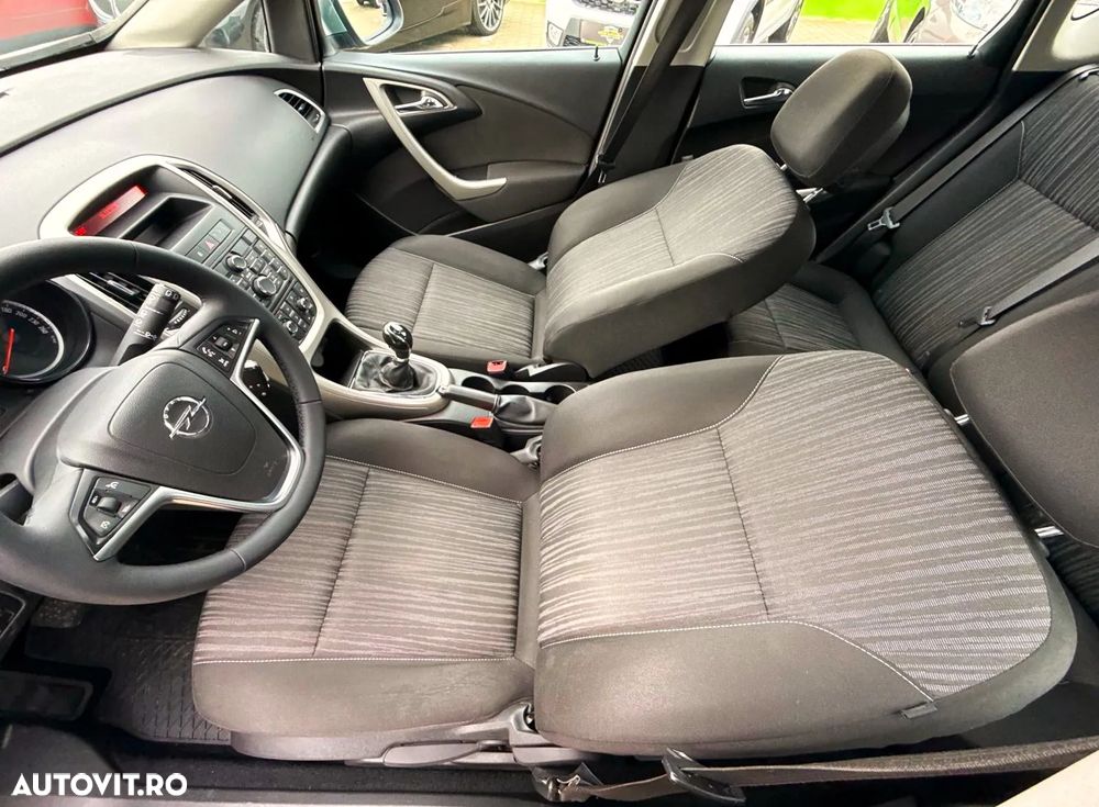 Opel Astra 1.6 Enjoy - 17