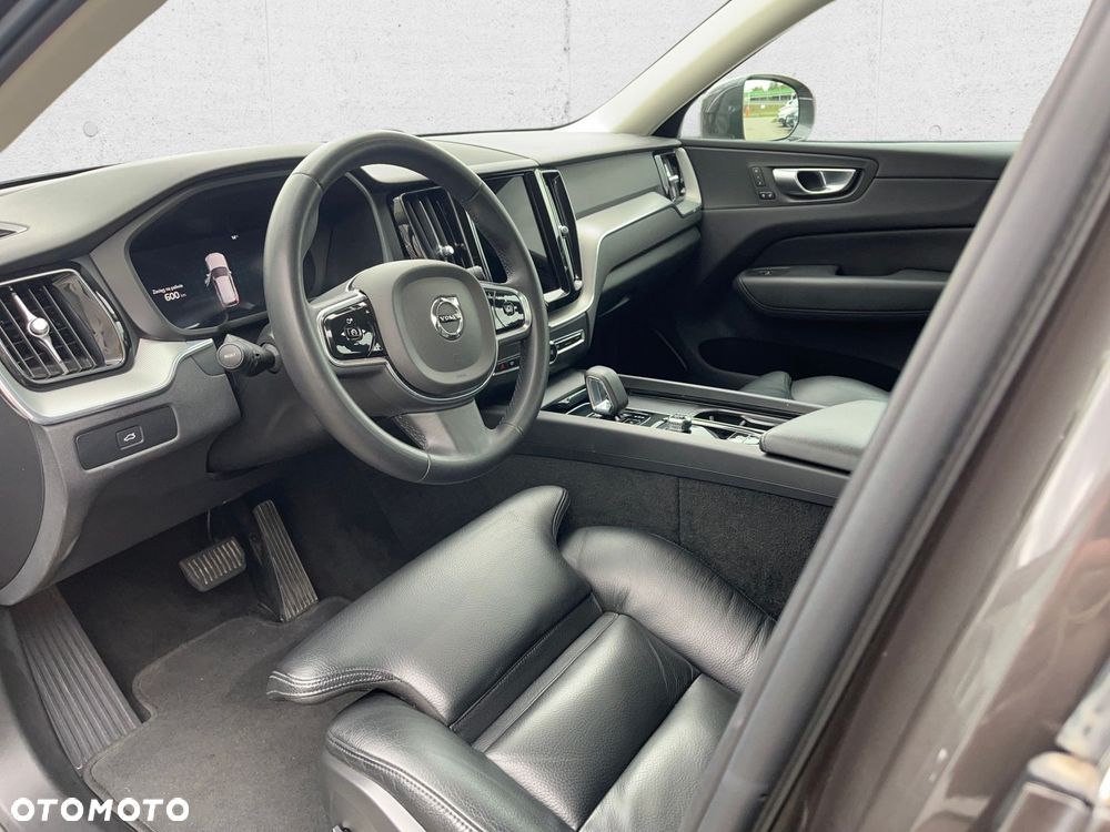 Volvo XC 60 - 23
