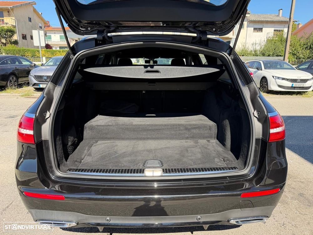 Mercedes-Benz E 300 de AMG Line - 14