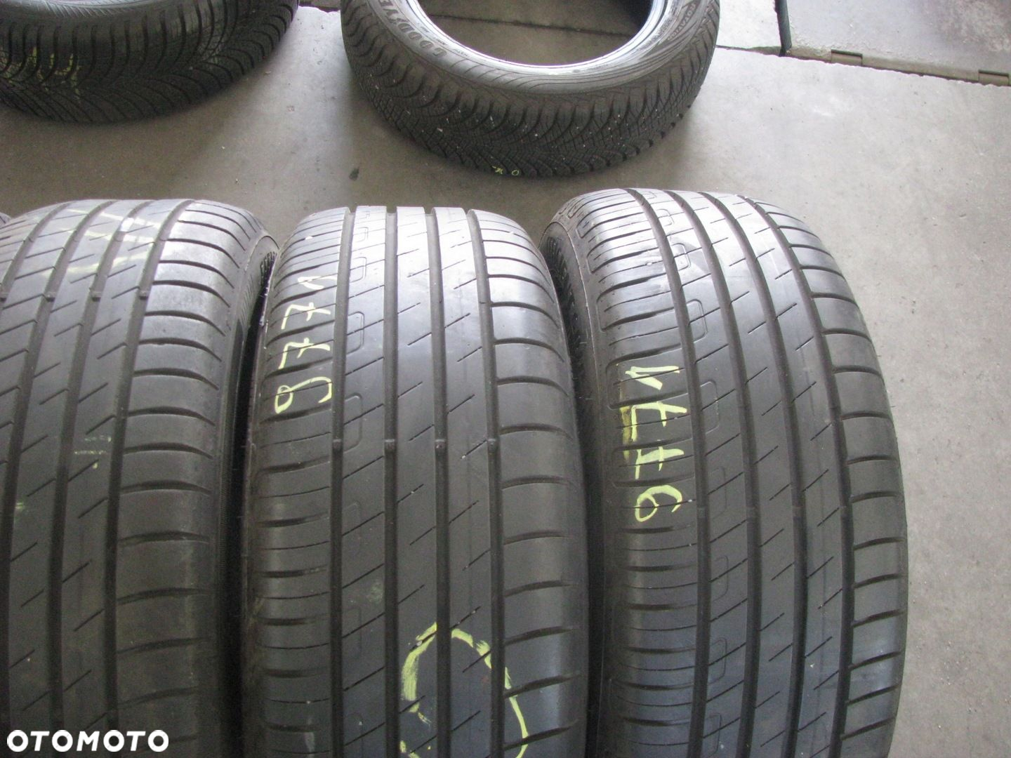 Opona letnia Goodyear EfficientGrip Performance 215/55R17 94 V - 2