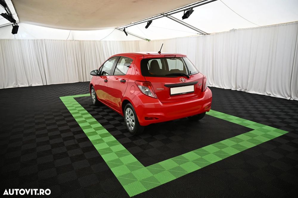 Toyota Yaris 1.0 VVT-i Cool - 5