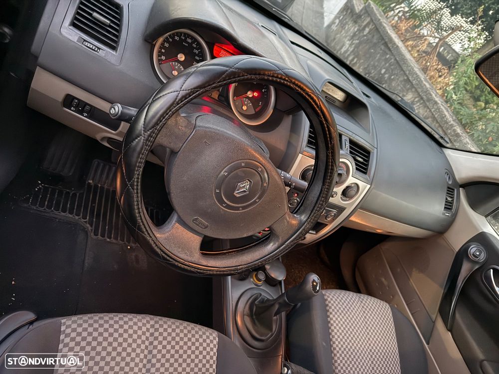 Renault Mégane Break 1.5 dCi Confort - 7