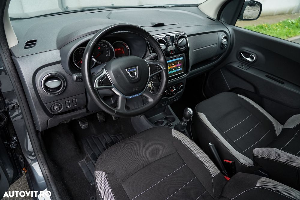 Dacia Lodgy 1.5 Blue dCi Stepway - 8