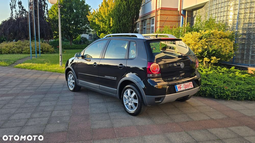 Volkswagen Polo Cross 1.4 16V - 37