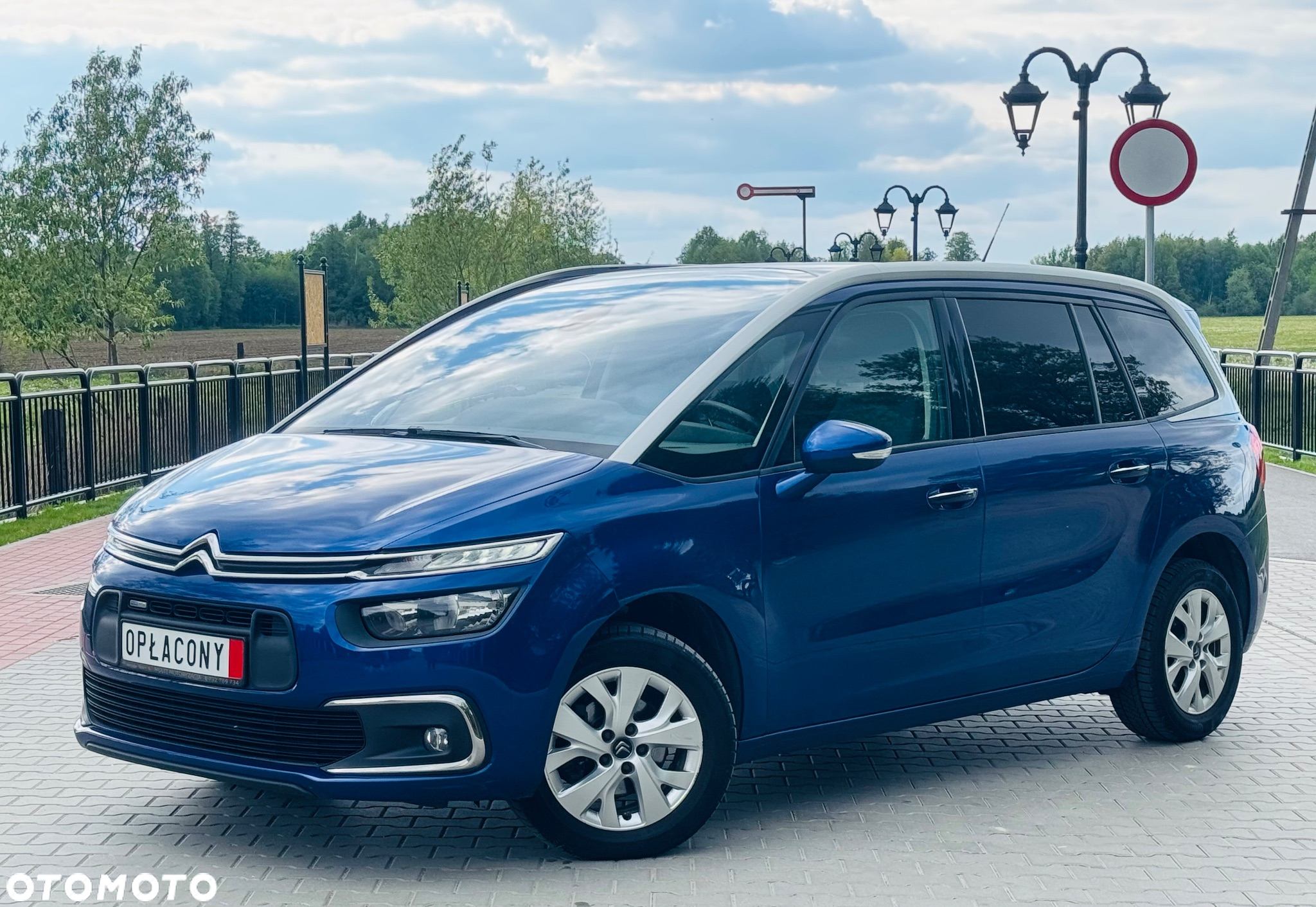 Citroën C4 Picasso 1.2 PureTech Attraction - 2