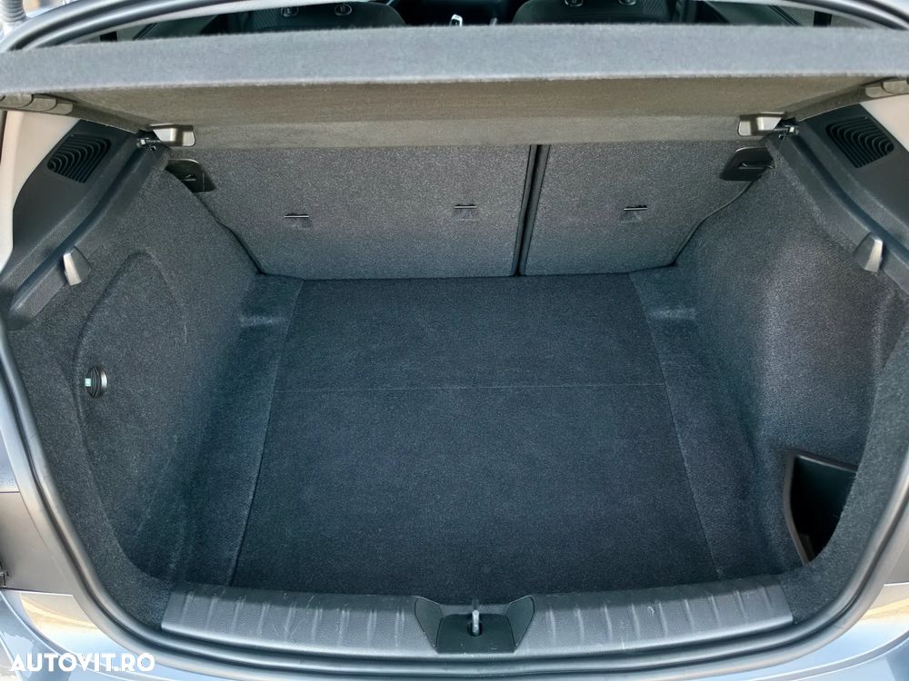 BMW Seria 1 116d Aut. - 39