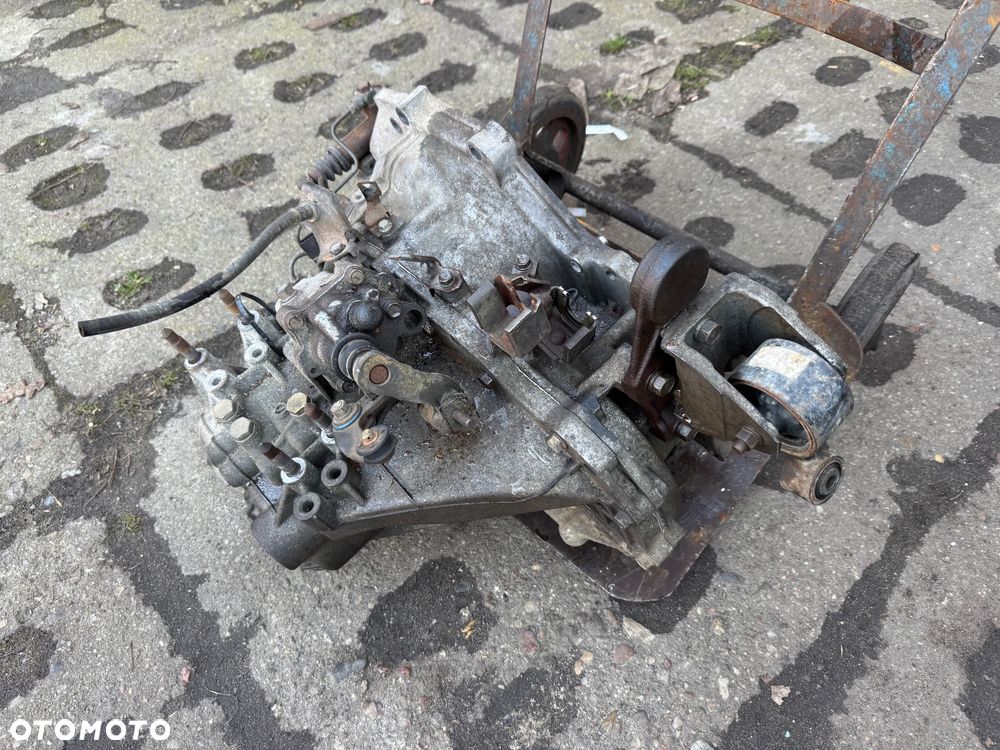 MITSUBISHI OUTLANDER I 01-06 2.0 16V 4x4 SKRZYNIA BIEGÓW W5M421Z4B1 - 3