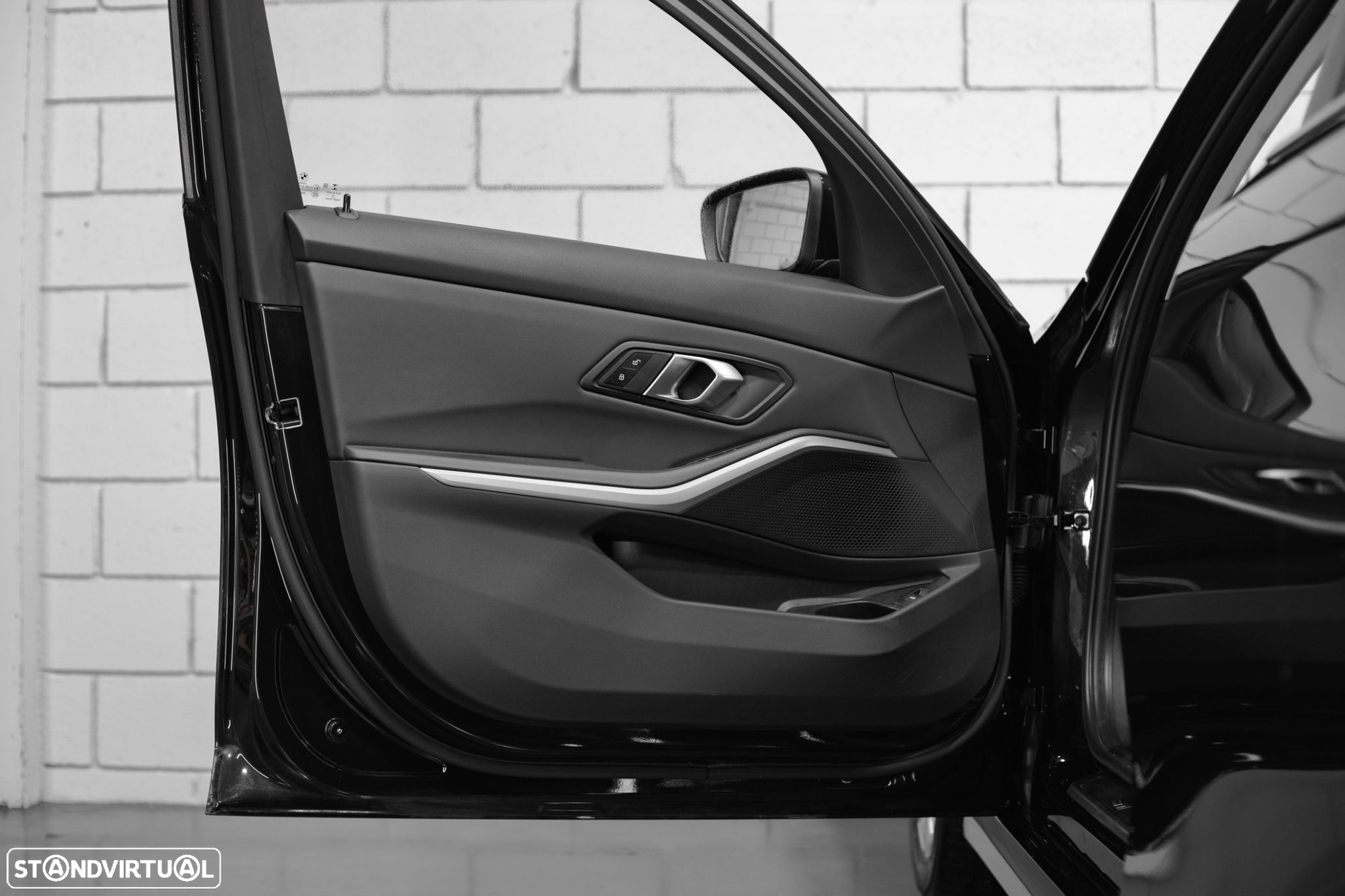 BMW 318 d Touring Aut. - 23