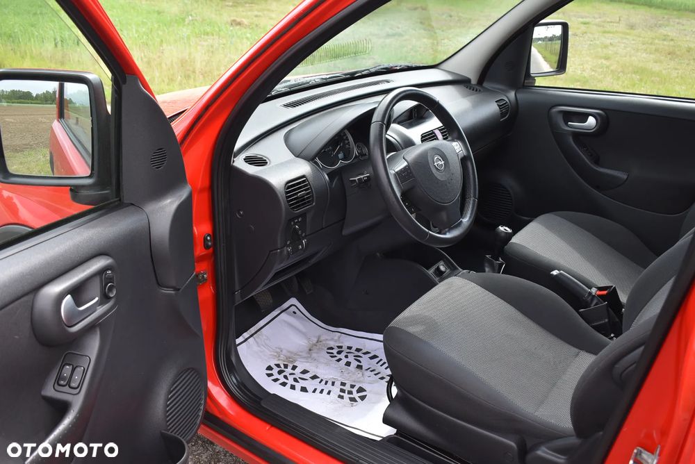 Opel Combo Tour Color Edition - 18