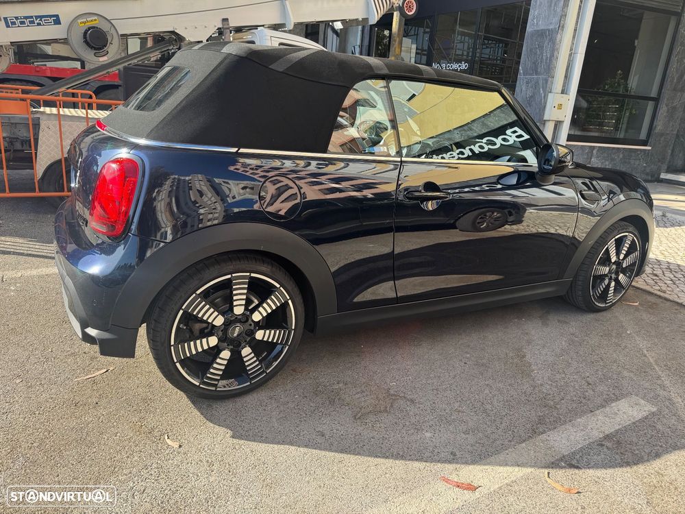 MINI Cabrio Cooper Premium Extra Resolute Edition Auto - 1