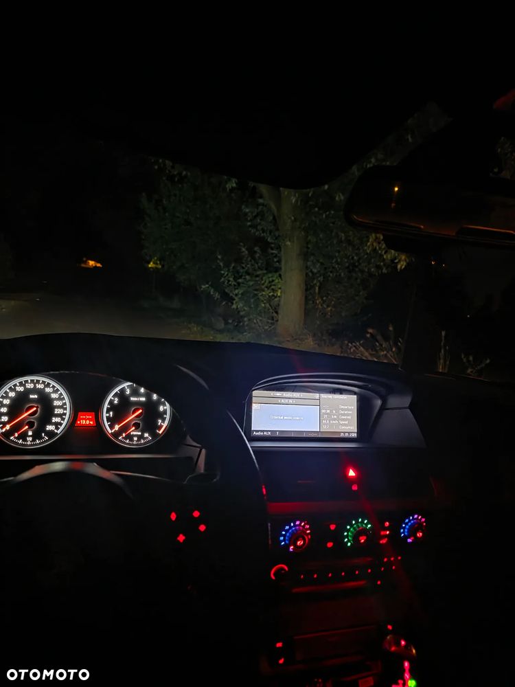 BMW Seria 5 - 11