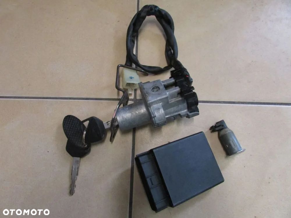 HONDA NTV 650 Deauville stacyjka komputer sterownik immo - 2